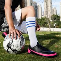 ราคา 32 47ผู้ชายรองเท้าผ้าใบรองเท้าฟุตบอลการฝึกอบรมกีฬา Cleats รองเท้าร้อยปุ่ม Professional เด็ก Fustal นักเรียนฟุตบอลกลางแจ้งชายรองเท้าฟุตบอลขนาดพิเศษ (8292799819)