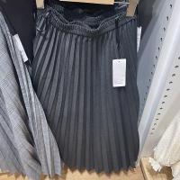 ราคา Uniqlo กระโปรงเอวยางยืดยาวปานกลางสำหรับผู้หญิงกระโปรงพลีทยาวฤดูใบไม้ร่วงกระโปรงมีจีบเกาหลีใต้กระโปรงมีจีบ K439491 (17755744383)