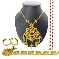 ราคา Vintage Jewelry ชุดเครื่องประดับไทย สร้อยคอ ต่างหูคลิป เข็มขัดหัวเข็มขัด สร้อยสังวาลย์ (21139120113)