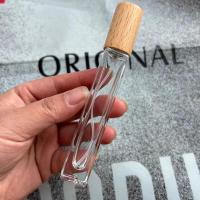 ราคา 10ml Empty Bottle Atomizer Walnut Cap Perfume Bottle Cosmetic Containers Travel Bottle Portable Spray Bottle Glass (19986779104)