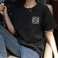 ราคา LOEWE Luo Yiwei เสื้อยืดแขนสั้นสำหรับผู้หญิงและผู้ชายเสื้อยืดผ้าฝ้ายหลวมลำลองปักคู่กับครีมกันแดด (19665842248)