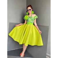 ราคา ชุดวนิดา ชุดย้อนยุค ชุดลายดอก ชุดทองกวาว (21303831469)