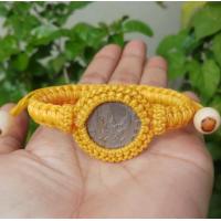 ราคา เหรียญครุฑ สีประจำวันเกิด กำไล ข้อมือเชือกเทียนถัก ข้อมือเหรียญครุฑ 2517 ช่วยเสริมบารมี สีประจำวันเกิด (14842157971)
