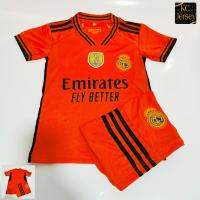 ราคา ชุดกีฬาเด็ก เรอัล มาดริด Real M ใหม่ล่าสุด ปี 2024 มีชุดเหย้า มีไซส์ 14 30 ใส่ได้ เด็กอายุ 1 ขวบถึง 14 ขวบ เสื้อพร้อมกางเกง (15080316645)