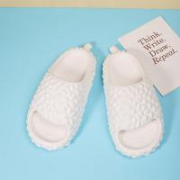 ราคา รองเท้าแตะแฟชั่นผู้ชายสีทึบรองเท้าทุเรียนรองเท้าแตะชายหาดกันลื่นและกันน้ำรองเท้าแตะใส่เดินในบ้านพื้นหนา (19516864743)