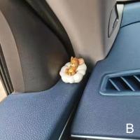 ราคา Tom And Jerry Car Decoration Cute Book Tabletop Hand Ornament Doll V3O7 (20805848484)