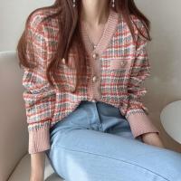 ราคา เสื้อคาร์ดิแกนถักแขนยาวทรงหลวมแบบเข็มถักหนาคอวีลดอายุชิคๆสไตล์เกาหลีเสื้อไหมพรมแบบสั้นเสื้อคลุมผู้หญิงสไตล์ชาแนลสำหรับฤดูใบไม้ผลิและฤดูใบไม้ร่วง (16933358014)