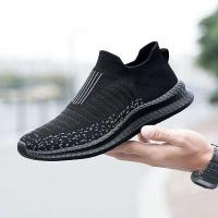 ราคา รองเท้าผ้าใบแฟชั่นแบบสวมสำหรับผู้ชายรองเท้าโลฟเฟอร์ลำลองถุงเท้าสำหรับใส่เดินรองเท้าออกกำลังกายน้ำหนักเบาระบายอากาศได้ดี (21171145449)