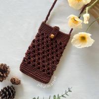 ราคา pmncrochet กระเป๋าถักใส่โทรศัพท์ กระเป๋าใส่มือถือ ลายสามเหลี่ยมตาข่าย พร้อมส่ง (19897561516)