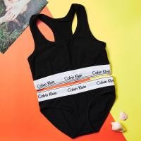 ราคา ชุดเซ็ตสปอร์ตบรา ชุดชั้นในหญิง CK 1Set สปอร์ตบรา ของแท้ 100 เนื้อผ้าระบายอากาศได้ดี สินค้าพร้อมส่ง (20971013053)