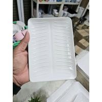 ราคา จานใบตอง จานใบกล้วย ซุปเปอร์แวร์ ตรานกเพนกวิน สีขาว (19929735917)