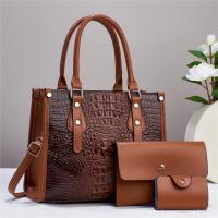 ราคา H0127 กระเป๋าถือ พร้อมส่ง สะพายข้าง แฟชั่นผู้หญิง ทรงเอกสาร tote ลายหนังจระเข้ หนัง PU พียู มีใบลูก กระเป๋าใส่บัตร ไปทำงาน ออกงาน 2024 (21127161645)
