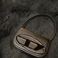 ราคา UETEEY กระเป๋าสะพายข้าง แฟชั่น กระเป๋า กระเป๋าหนัง ผู้หญิง INS HOT TREND DIESEL MAY2503 (19940734571)