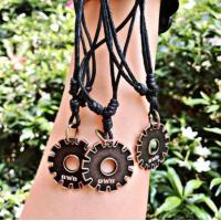 ราคา สร้อยเชือกจี้เฟืองสลักชื่อ (19102365744)