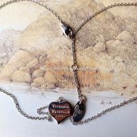 ราคา Westwood Vivian Saturn pilot Vivienne Westwood Empress Dowager Vivian Petra love necklace earrings alloy 2023 imported (19687551465)