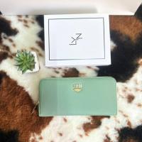 ราคา กระเป๋าสตางค์ใบยาวลิน Lyn คอลเลคชั่นใหม่ อุปกรณ์ กล่องแบรนด์ ถุงผ้า ป้ายราคา งานแท้outlet ขนาด 7 5 ใบยาว มี 6 สี ครีม เขียว ม่วง ดำ ขาว ชมพู (21276832417)