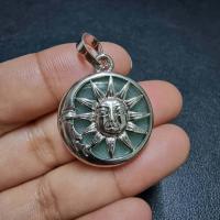 ราคา จี้รูปหน้าพระอาทิตย์ แต่งหินมงคล ตัวเรือนโลหะ สวยมาก (19730431312)