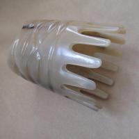 ราคา หวีเขาจามรีของแท้หวีเขาควายไซส์ใหญ่หนาพิเศษแบบธรรมชาติหวีนวดเส้นลมปราณของขวัญสลักตัวอักษรสำหรับผู้ชายและผู้หญิงหวีนวดศีรษะ (20034414267)