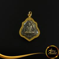 ราคา พระเครื่อง หลวงพ่อกวย หลวงพ่อกวย ชุตินธโร วัดโฆสิตาราม พ ศ ๒๕๒๑ พิมพ์หลังหนุมาน เลี่ยมกรอบทอง ชุบเศษทองเยาวราช 100 (15032095046)