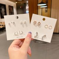 ราคา New Trendy Earrings Gold Fashion Premium Earring Set Classic Gold plated Stud Earrings (21232068343)