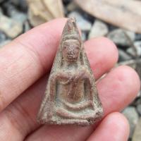 ราคา พระนางพญา กรุนางพญา พิษณุโลก พระเนื้อดิน (13223719645)