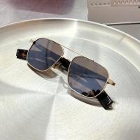 ราคา S5352 H4 แว่นตากันแดด UV400 งานวินเทจกรอบโลหะคาดบน เลนส์เคลือบปรอท สามารถนำกรอบเปลี่ยนเลนส์สายตาได้ (18493016072)