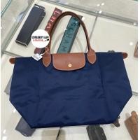 ราคา แท้ 100 จาก King Power Longchamp Classic สี Marine กรม สีขายดี เป็นรุ่นที่ฮิตตลอดกาล (18930428101)