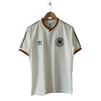 ราคา เสื้อบอลย้อนยุค ทีมชาติเยอรมันฟุตบอลโลกปี 1986 (20940243767)