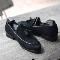ราคา 503 2 Arcobareno Tassel Loafers Suede Black รองเท้าผู้ชาย HandMade สุดคลาสสิค ด้วยรองเท้าหนังดีไซน์คลาสสิคคุณภาพสูง (17024994061)