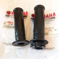 ราคา ปลอกแฮนด์ ปลอกคันเร่งแท้YAMAHA R3รุ่นปี2015 20201คู่ อะไหล่แท้ศูนย์YAMAHA (5746686413)