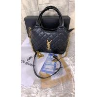 ราคา กระเป๋า สะพายข้าง งานอะไหล่ทองสายคล้องไหล่ยาว 144 (17591473671)