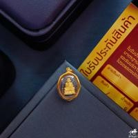 ราคา จี้พระหลวงปู่ทวด เลี่ยมทองแท้ กรอบทอง 90 มีใบรับประกัน อัดกันน้ำ พระเลี่ยมทอง ราคาเป็นมิตร (7689742957)