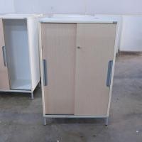 ราคา ตู้ไม้เก็บเอกสาร ทรงสูง ขาเหล็ก 2 บานเลื่อน แบรนด์ Practika ไม่มีกุญแจ (20877257641)