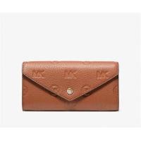 ราคา Jet Set Travel Large Logo Embossed Leather Envelope Wallet (20563460240)