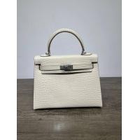 ราคา กระเป๋าสะพายข้างสะพายไหล่หนังวัวสำหรับผู้หญิงกระเป๋าถือตาข่ายสีแดงกระเป๋าหนังแท้แบบเดียวกัน (18711362956)