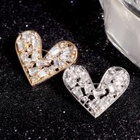 ราคา เข็มกลัดรักพลอยเทียมหรูหรา2ชิ้นเข็มกลัดติดปกเสื้อเข็มกลัดติดสเวตเตอร์เสื้อโค้ทสตรีสำหรับผู้หญิงของขวัญเสื้อผ้า (21315468545)