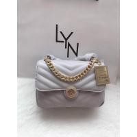 ราคา กระเป๋าสะพาย LYN กระเป๋าลิน Lyn มาม่อน งานแท้ Outlet ขนาด 8 นิ้ว (21123279898)
