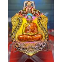 ราคา NO 326 หลวงพ่อพัฒน์ วัดห้วยด้วน รุ่นสิงห์พยัคฆ์พันล้าน เนื้อปลอกลูกปืนผิวรุ้ง ลงยากนก ลงบาจีวร NO 326 รับประกันพระแท้ สนใจสอบถามแอดมินได้เลย (17332524180)