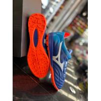 ราคา รองเท้าฟุตซอล100ปุ่มใช้เล่นได้สนามหญ้าเทียบ รองเท้าสตั๊ดรองเท้าฟุตบอลรองเท้าแตะบอล หนังแท้100 ตรงปกแท้100 (15606640037)