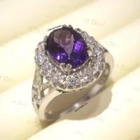 ราคา แหวนอเมทิสต์ ล้อมเพชร แหวนเงินแท้ ชุบทองคำขาว พลอยอเมทิสต์แท้ YTG 11445 (11188695067)