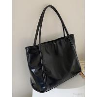 ราคา ye Large capacity bag for women 2023 new casual texture black commuter fashionable horizontal shoulder tote trendy (20903376726)