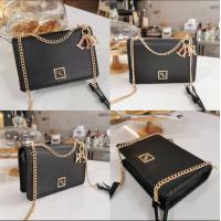 ราคา พร้อมส่ง กระเป๋าสะพาย Lyn หน้าถักข้าง แท้ (15437931362)