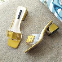 ราคา รองเท้าส้นสูงผู้หญิงส้นสูง6ซม 2023เข้ากับทุกชุดรองเท้าแตะส้นหนาแฟชั่นส้นสูงโปร่งใสรองเท้าแตะผู้หญิง (19750166829)