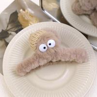 ราคา กิ๊บติดผมชิ้นเล็กๆสำหรับฤดูหนาวตุ๊กตาน่ารักเด็กผู้หญิงตัวการ์ตูนตุ๊กตาบิ๊กอายคลิปหนีบผมหางม้ารูปฉลาม (20800375995)