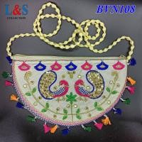 ราคา กระเป๋าสะพายข้างสวยๆ ทรงครึ่งวงกลม (18180032823)