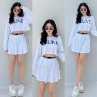 ราคา เซทเสื้อครอปคอกลม แขนยาวทรงปล่อยๆ มาพร้อมกับกระโปรงสั้นทรงเอ จับจีบ ชุดเซต ชุดเซ็ท Yunaka (20796602913)