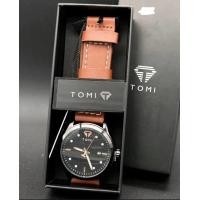 ราคา นาฬิกาข้อมือ TOMI โทมิ แท้ นาฬิกาสายหนัง มีช่องบอกวันที่ รุ่น เพชรจุด จอลาย พร้อมกล่อง (18807604299)