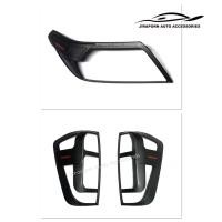 ราคา ครอบไฟหน้า ครอบไฟท้าย Navara 2014 2019 NP 300 ผิวดำในตัว โลโก้แดง ดำด้าน 4 ชิ้น หน้า 2 ท้าย 2 (13010877851)