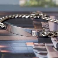 ราคา สร้อยข้อมือสแตนเลสสีเงิน ทรงหน้าเลสขนาด 7x35 มิลลิเมตร ฝังเพชรขาว BHSL07 (10059054178)