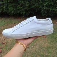 ราคา ส่งฟรี 8US 26cm 41eu รองเท้า Common PROJECTS WHITE RETRO LOW SNEAKERS ITALY Pre owned Authentic (21368251010)